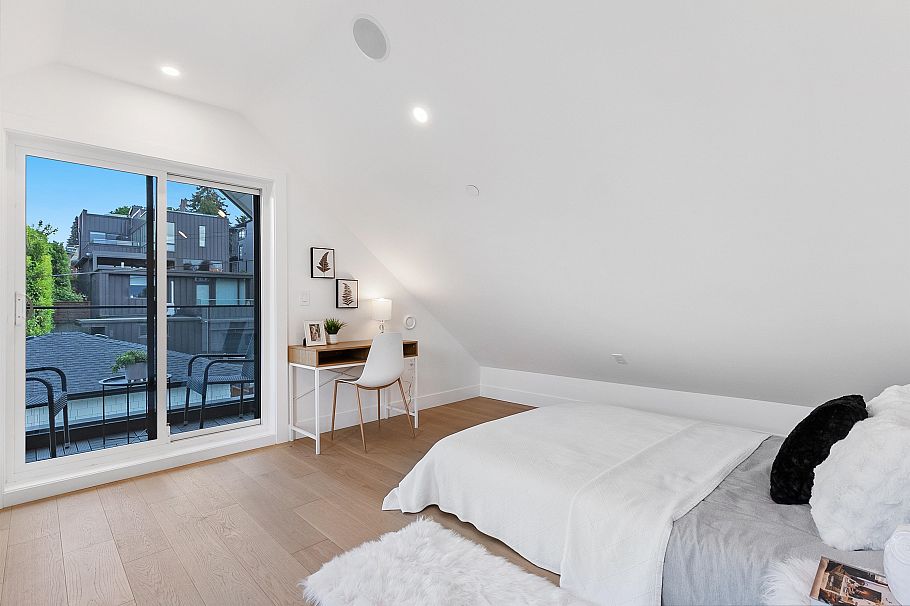 2 3536 W 14th Avenue Vancouver, BC - 17