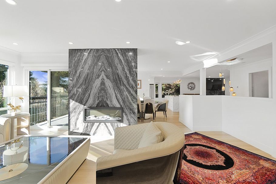 284 Montroyal Boulevard North Vancouver, BC - 8