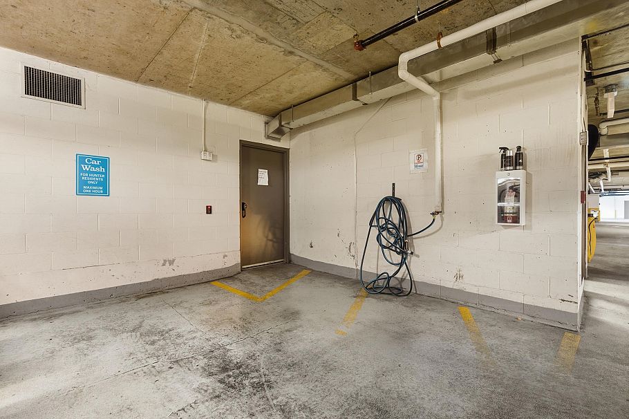 602 1401 Hunter Street North Vancouver, BC - 26