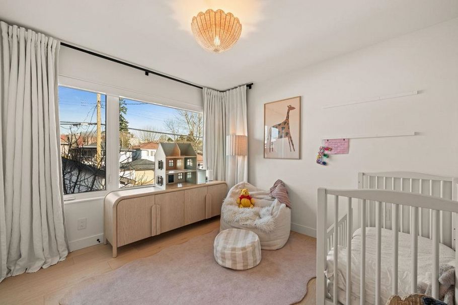 529 E 17th Avenue Vancouver, BC - 22