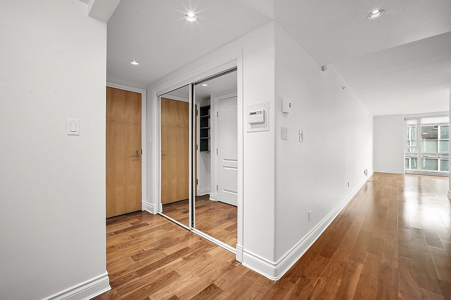 406 535 NICOLA STREET, Vancouver BC V6G 3G2 Vancouver, BC - 24