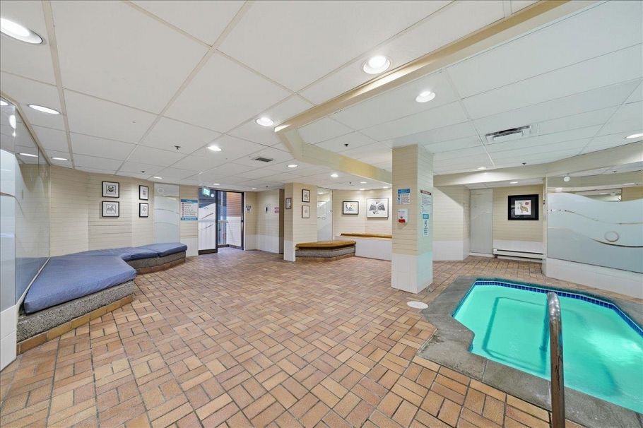 1301 2004 Fullerton Avenue North Vancouver, BC - 29