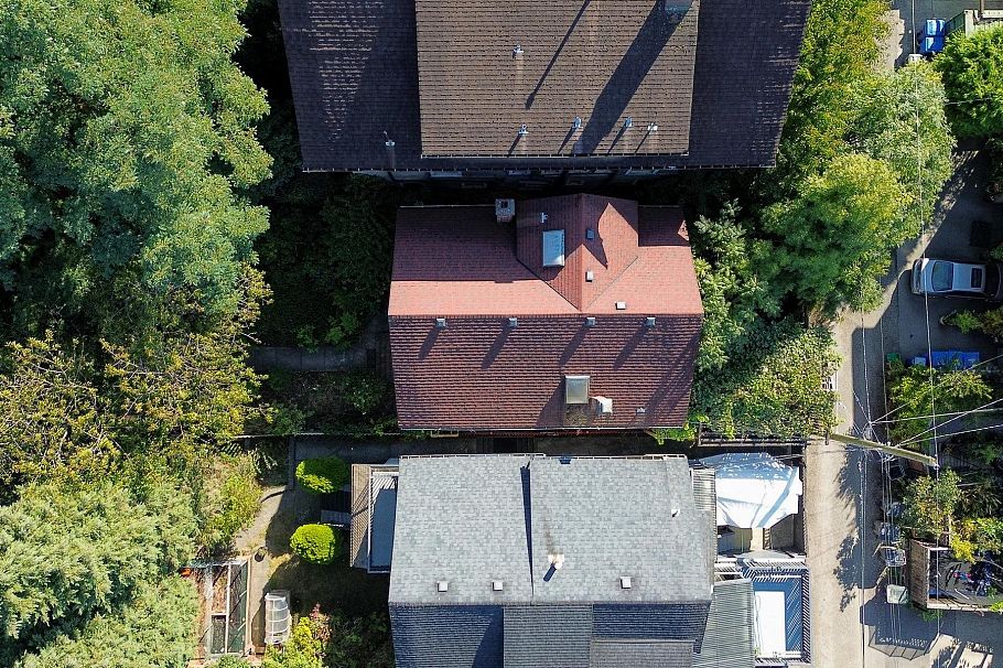 1149 Lily Street Vancouver, BC - 22