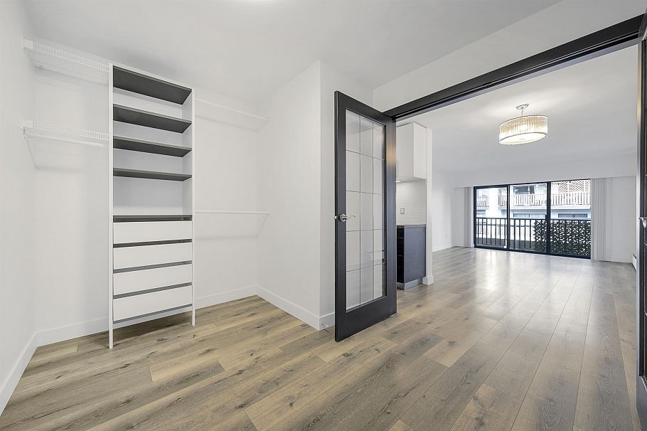 302 170 E 3rd Street North Vancouver, BC - 17