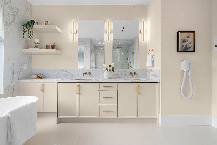 361 E 22nd Street North Vancouver, BC - 19