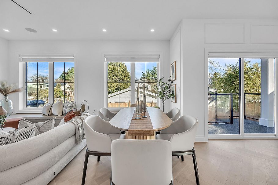 3526 E Lakewood Street Vancouver, BC - 6