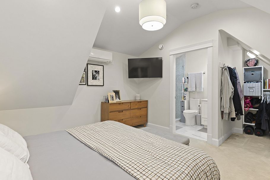 554 E 10th Avenue Vancouver, BC - 22