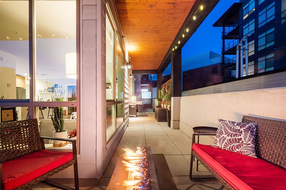 201 108 E 8th Street North Vancouver, BC - 26