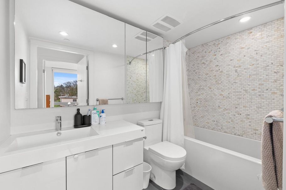 803 238 W Broadway Vancouver, BC - 20