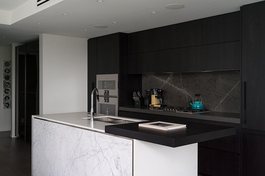 406 1601 Quebec Street Vancouver, BC - 2