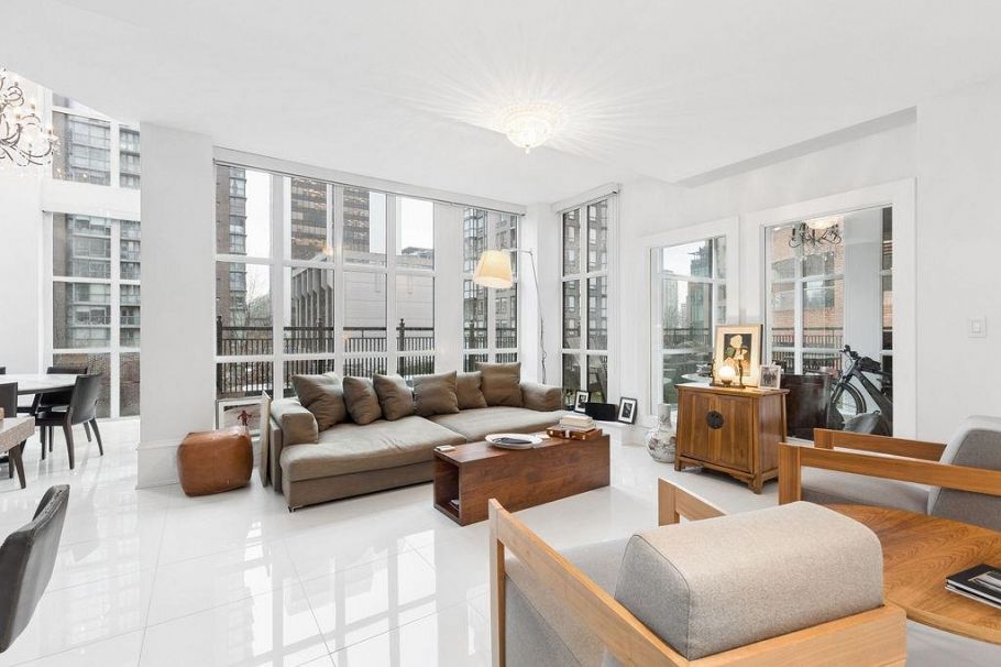 PH2 1102 Hornby Street Vancouver, BC - 3