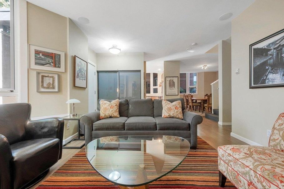 1490 Hornby Street Vancouver, BC - 3