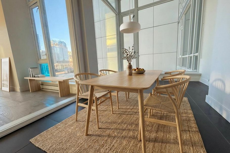 709 161 W Georgia Street Vancouver, BC - 2