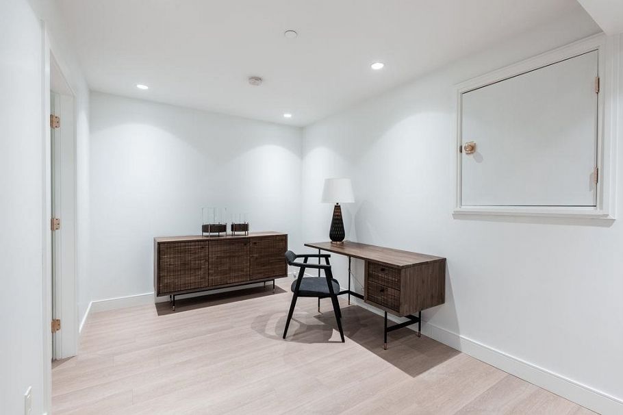 1022 Odlum Drive Vancouver, BC - 35