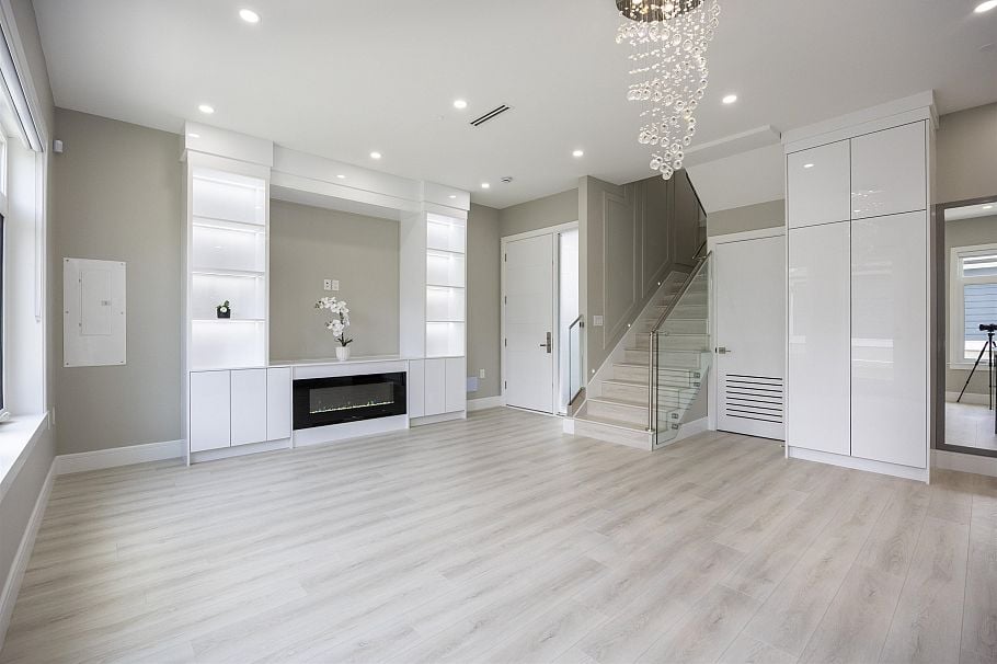 2 5808 Lanark Street Vancouver, BC - 6