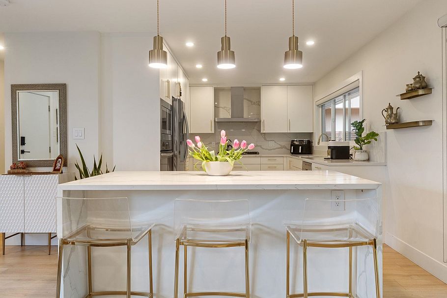 3950 Trenton Place North Vancouver, BC - 6