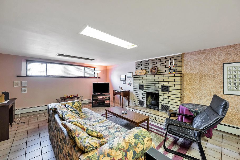 3778 Triumph Street Burnaby, BC - 13