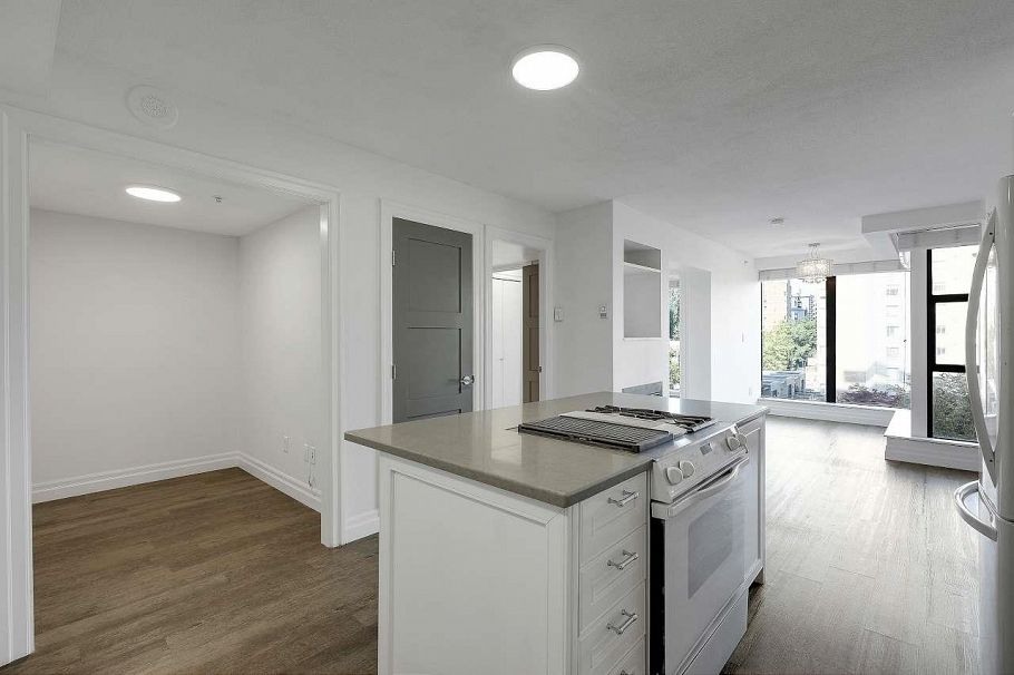 605 1723 Alberni Street Vancouver, BC - 7