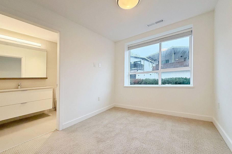 11 368 W 64th Avenue Vancouver, BC - 28