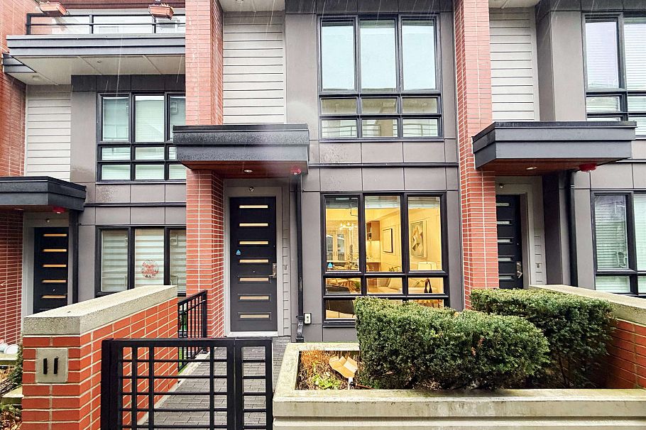 11 368 W 64th Avenue Vancouver, BC - 3