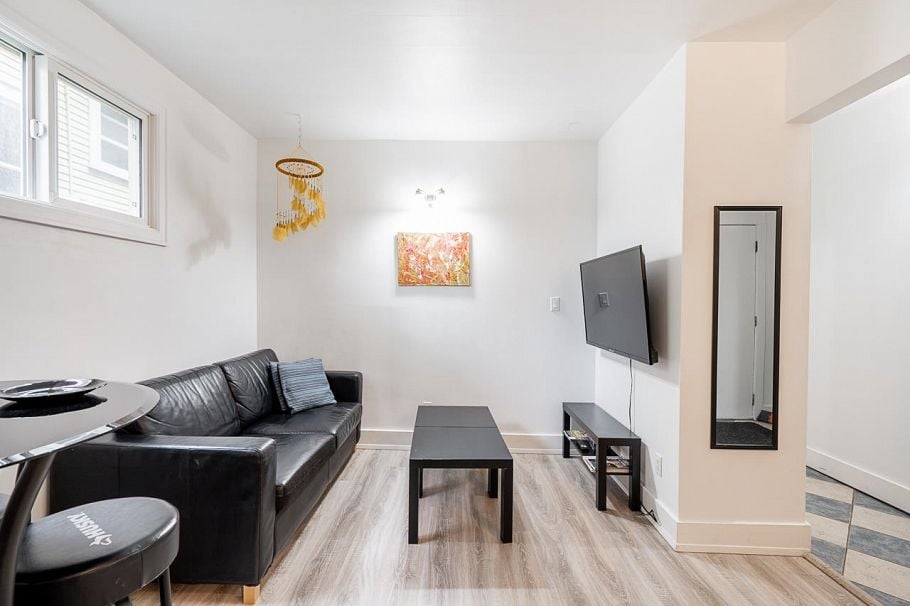 1620 Mclean Drive Vancouver, BC - 6