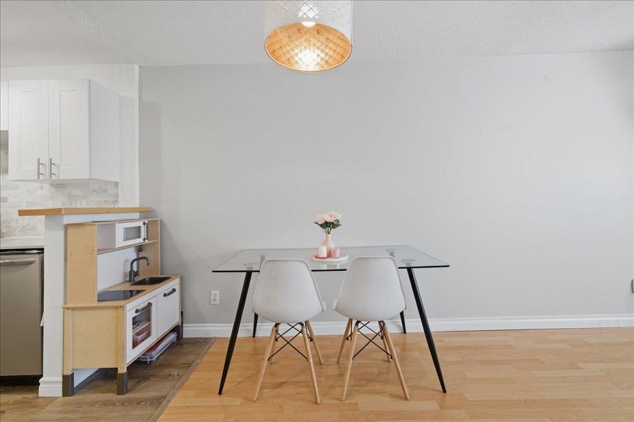 303 1433 E 1st Avenue Vancouver, BC - 8