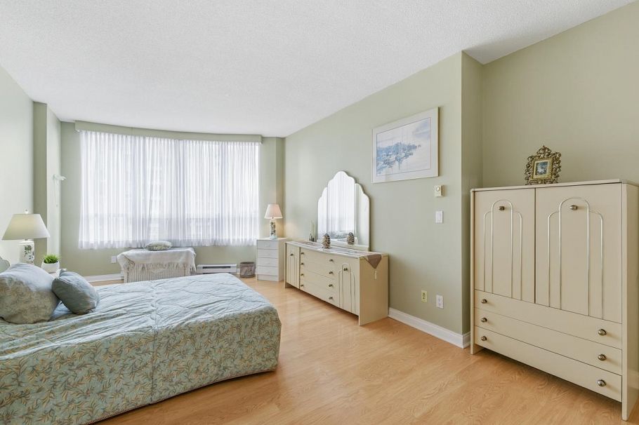 19C 6128 Patterson Avenue Burnaby, BC - 22