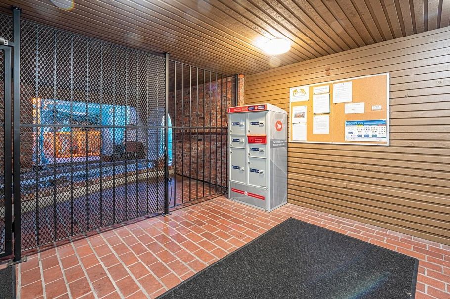 PH2 2320 W 40th Avenue Vancouver, BC - 32