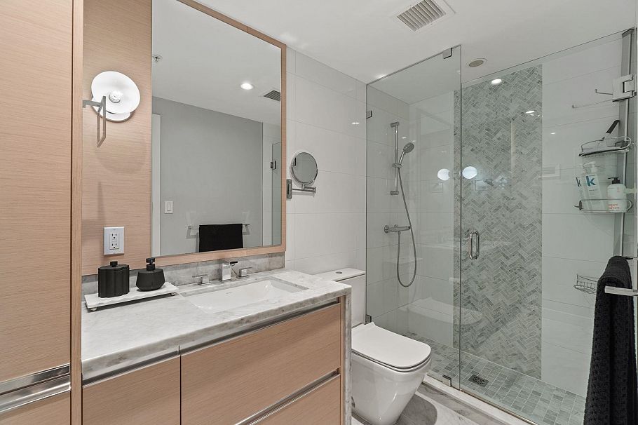 306 505 W 30th Avenue Vancouver, BC - 17