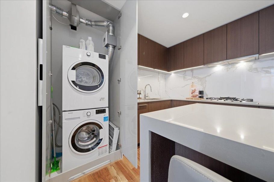 608 1675 Lions Gate Lane North Vancouver, BC - 12