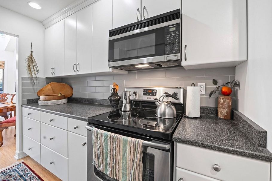 PH2 2320 W 40th Avenue Vancouver, BC - 6