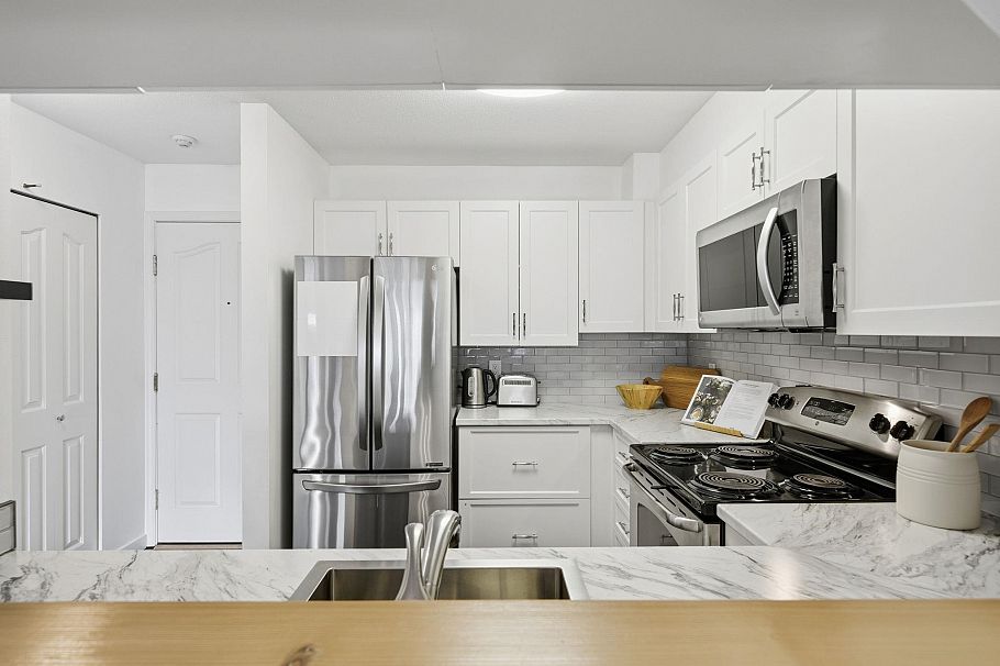 204 315 E 3rd Street North Vancouver, BC - 13