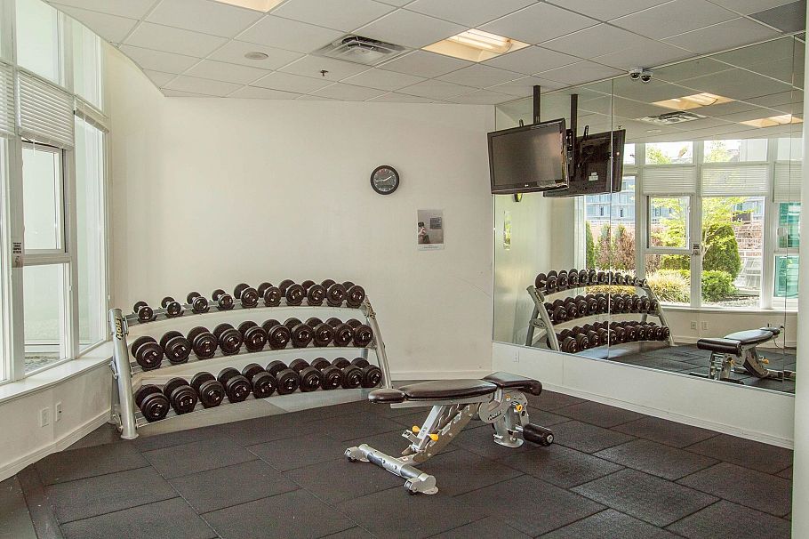 1003 172 Victory Ship Way North Vancouver, BC - 30