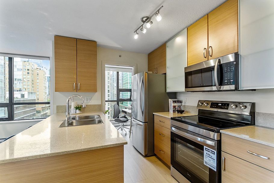 1109 909 Mainland Street Vancouver, BC - 7