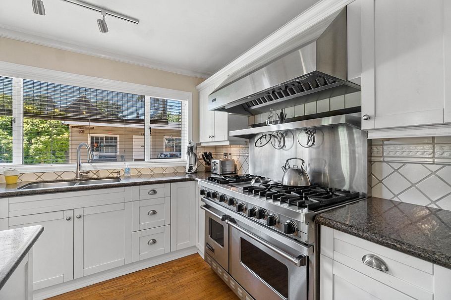 7215 Wiltshire Street Vancouver, BC - 14