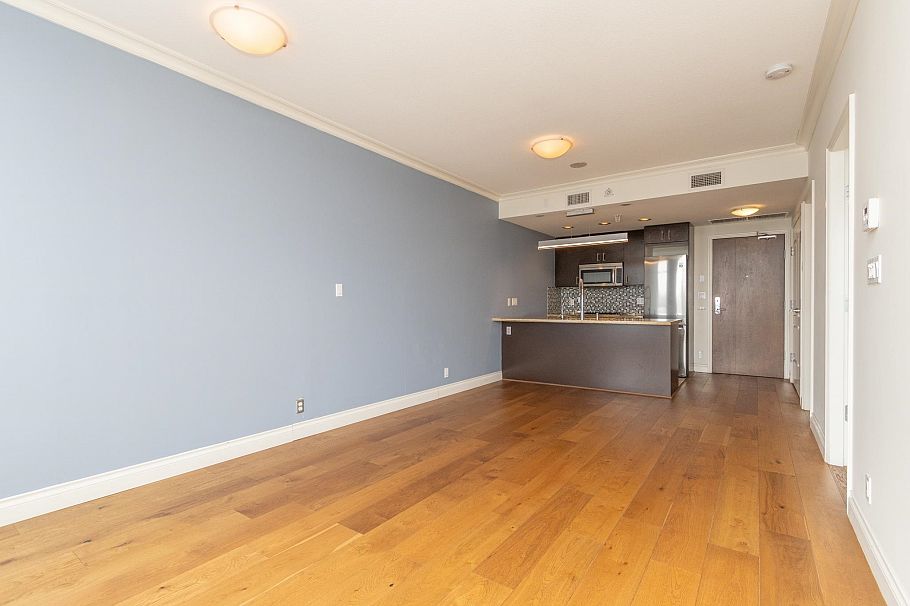 1003 172 Victory Ship Way North Vancouver, BC - 11