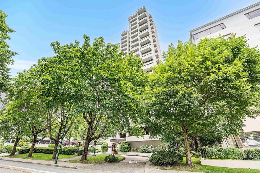 201 1995 Beach Avenue Vancouver, BC - 37