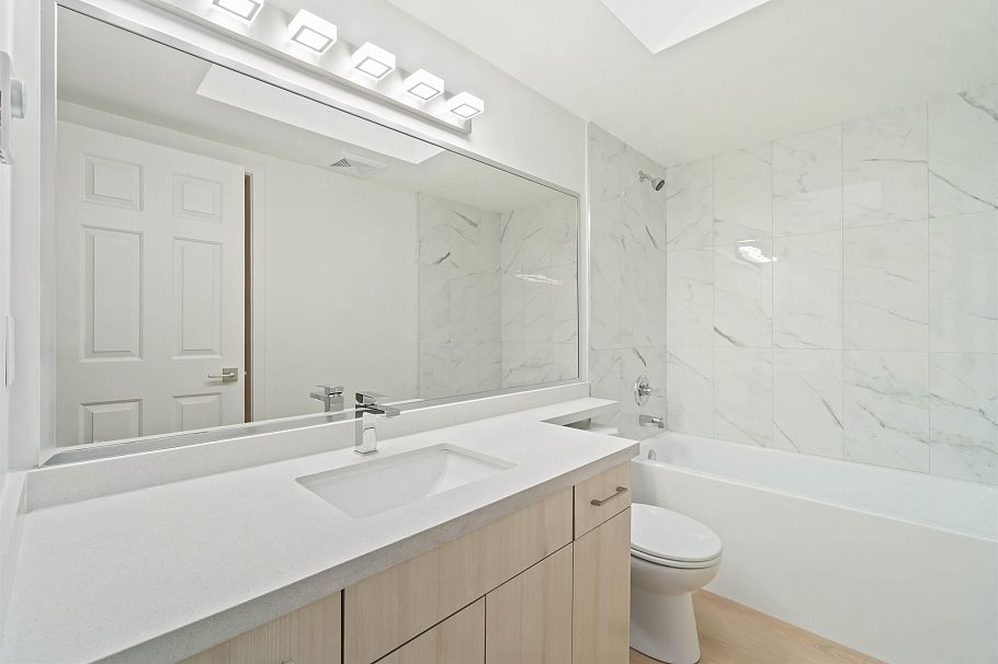 307 2928 Commercial Drive Vancouver, BC - 20