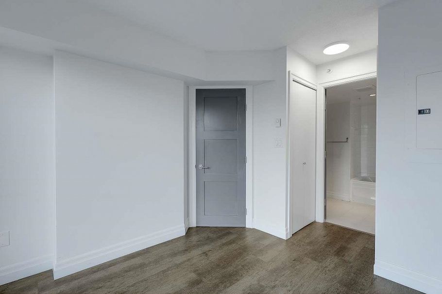 605 1723 Alberni Street Vancouver, BC - 17