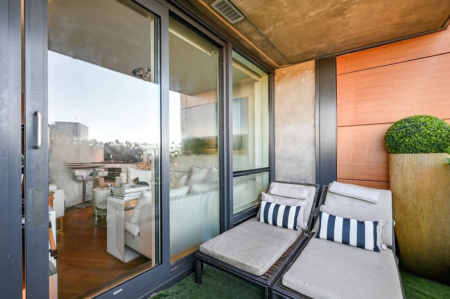 803 8555 Granville Street Vancouver, BC - 17