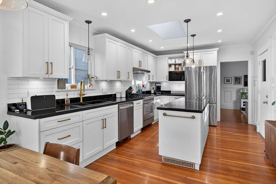 4387 St. George Street Vancouver, BC - 6