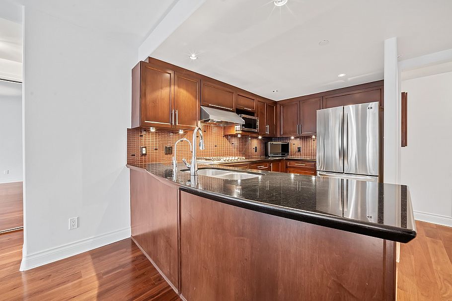 406 535 NICOLA STREET, Vancouver BC V6G 3G2 Vancouver, BC - 6