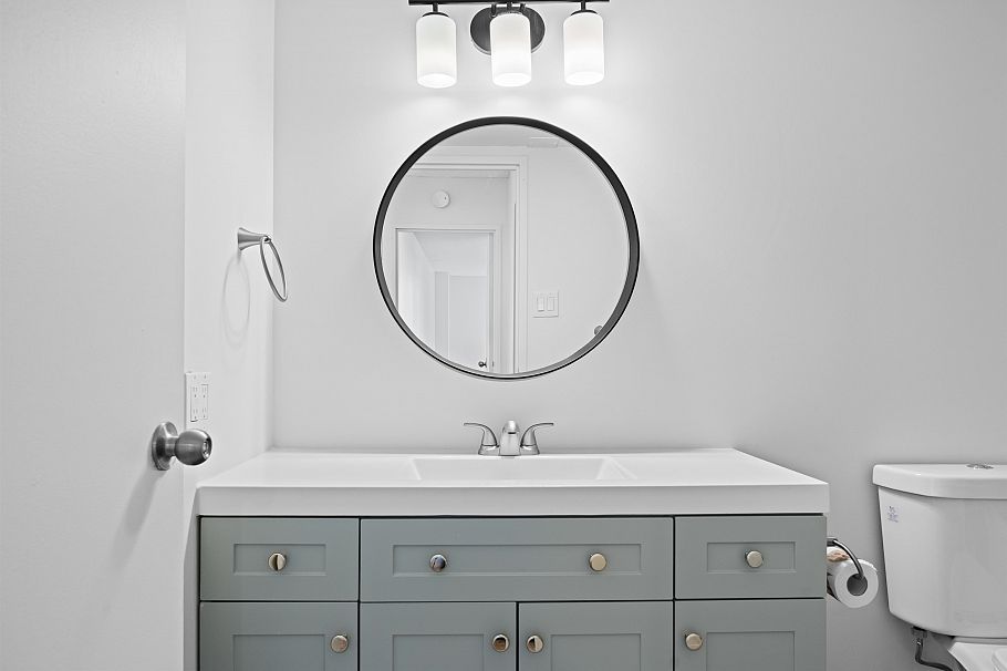 208 2024 Fullerton Avenue North Vancouver, BC - 18