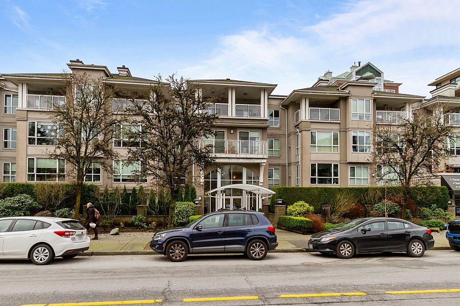204 155 E 3rd Street North Vancouver, BC - 22