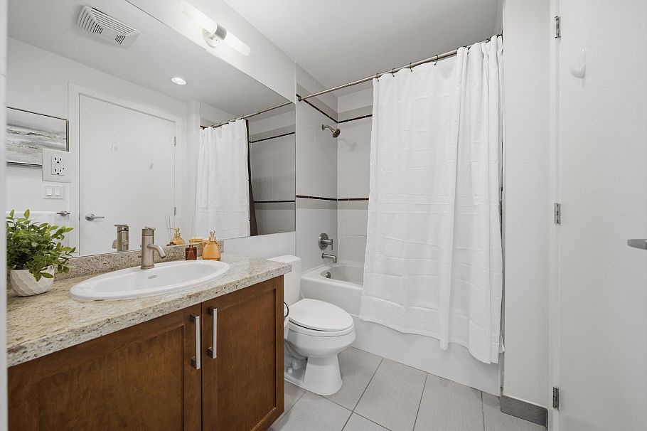 306 2055 Yukon Street Vancouver, BC - 18