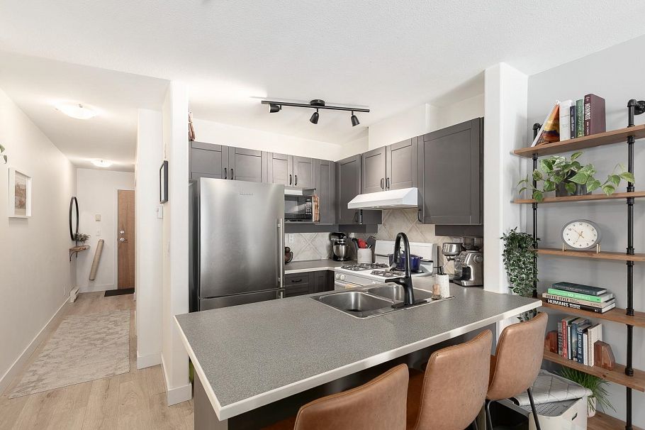 405 2688 Vine Street Vancouver, BC - 5