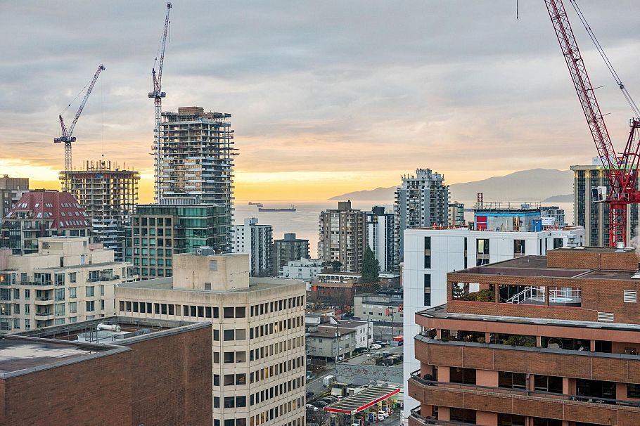 2602 1189 Howe Street Vancouver, BC - 7