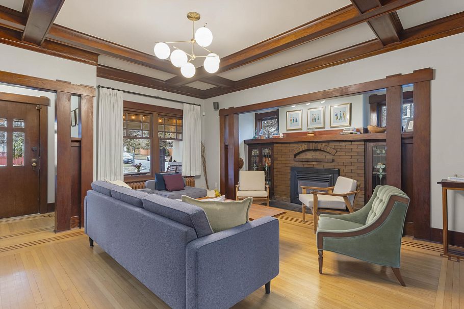 4691 St. Catherines Street Vancouver, BC - 6