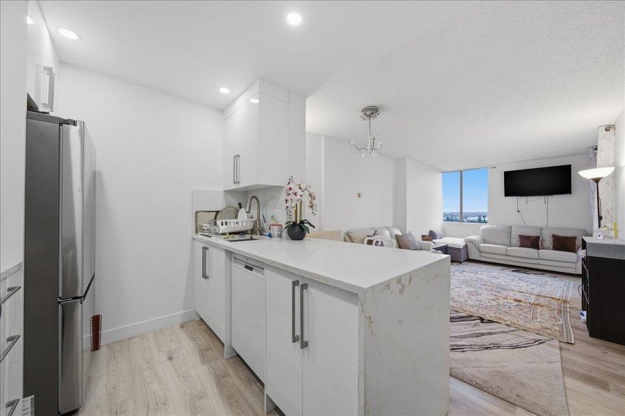 1301 2004 Fullerton Avenue North Vancouver, BC - 6