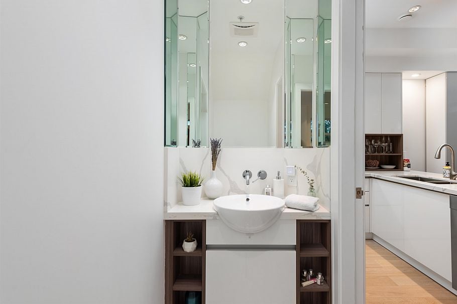 705 Victoria Drive Vancouver, BC - 15